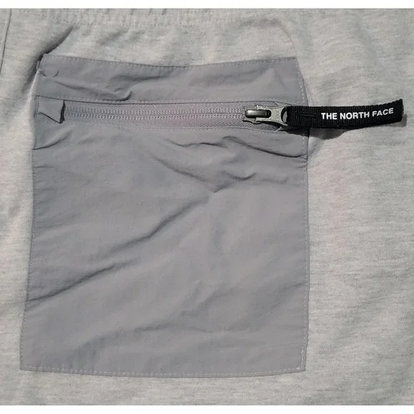 The North Face Shorts Mens 2XL Gray Knit Gym Run Workout Zip Pocket Drawstring - Picture 7 of 11